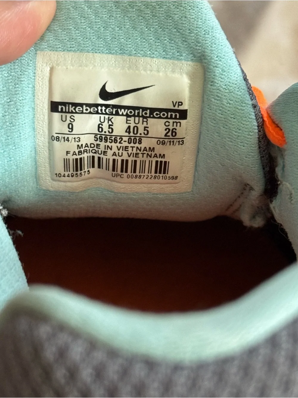 Nike Reax Run 8 Gray Sneakers with Bright Orange Laces and Mint Accents